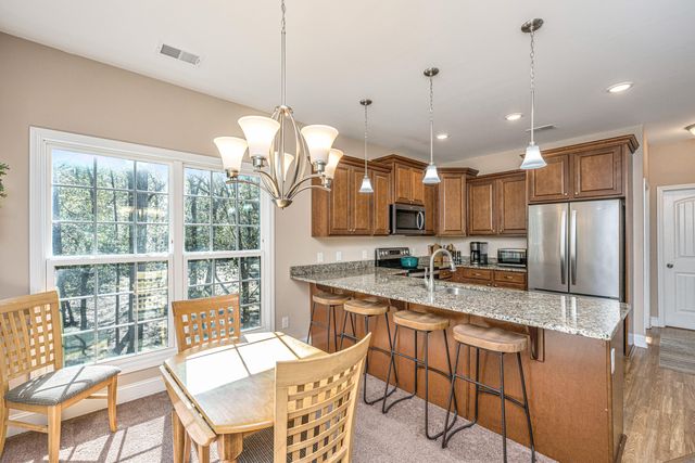 8990 Palmetto Road, Edisto Island, SC 29438