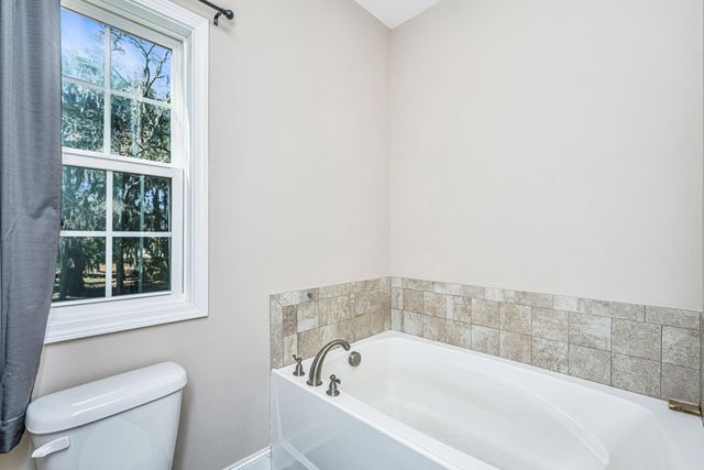 8990 Palmetto Road, Edisto Island, SC 29438