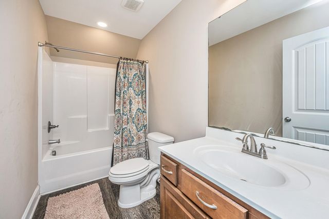 8990 Palmetto Road, Edisto Island, SC 29438