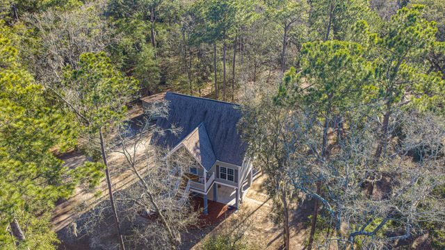 8990 Palmetto Road, Edisto Island, SC 29438