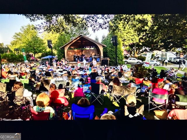 2375 Beaver Falls Drive, Norcross, GA 30071