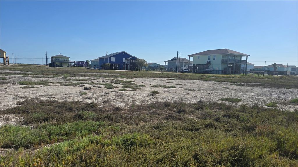 246 Kingfish Dr, Rockport, TX 78382 — photo 2