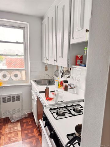 144-24 37 Avenue 6B, Flushing, NY 11354