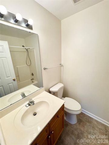 3734 Melrose Cottage Drive, Charlotte, NC 28105