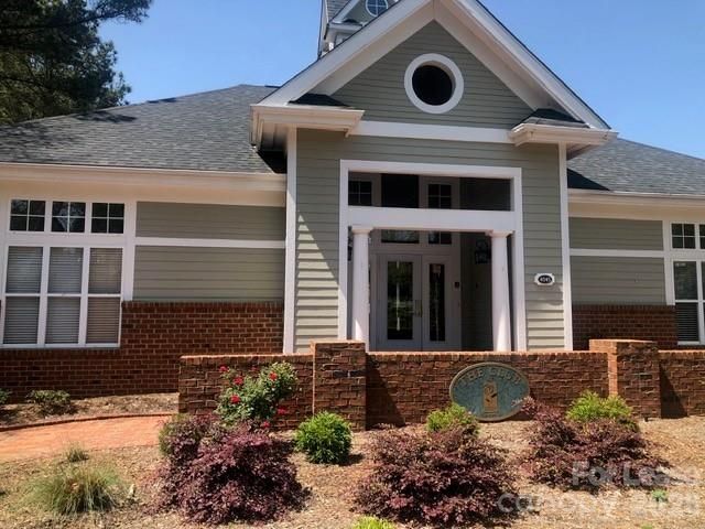 3734 Melrose Cottage Drive, Charlotte, NC 28105