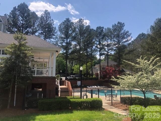 3734 Melrose Cottage Drive, Charlotte, NC 28105