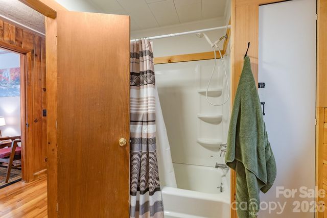 2202 NC 226A Highway, Marion, NC 28752