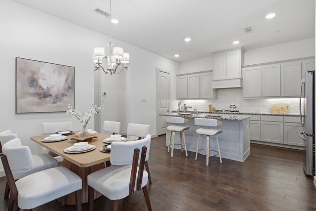 2221 Lasso Lane, Carrollton, TX 75010