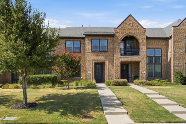 2221 Lasso Lane, Carrollton, TX 75010