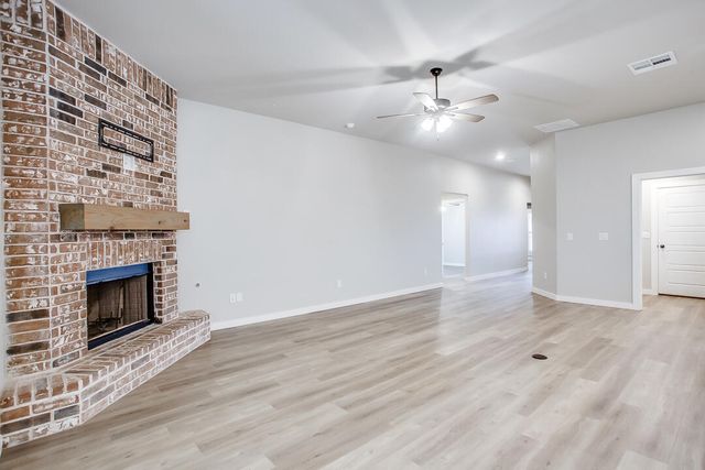 10502 Aberdeen Avenue, Lubbock, TX 79424