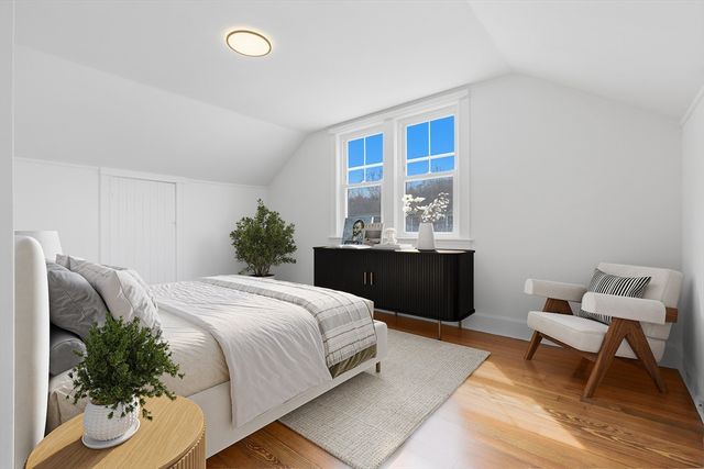 2120 Providence Rd, Northbridge, MA 01534