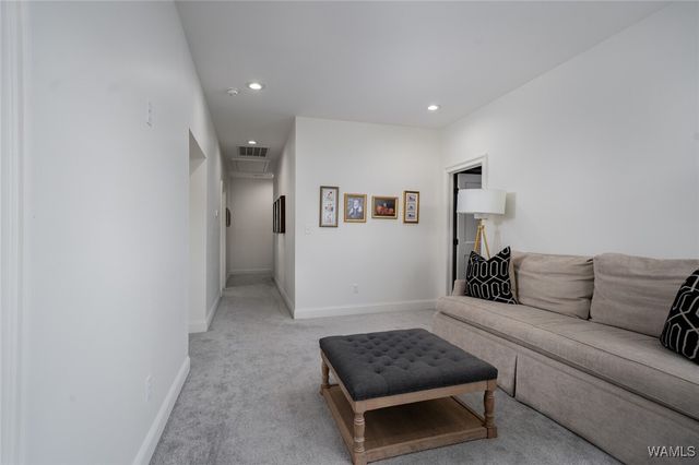 5821 Edgefield, Tuscaloosa, AL 35406