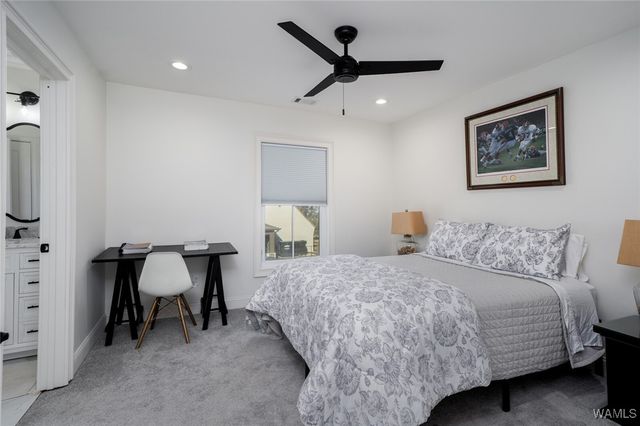 5821 Edgefield, Tuscaloosa, AL 35406