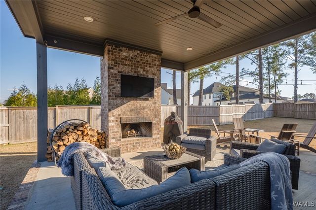 5821 Edgefield, Tuscaloosa, AL 35406