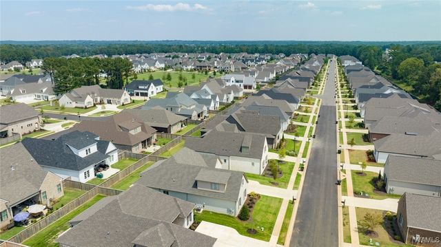 5821 Edgefield, Tuscaloosa, AL 35406