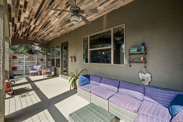 13308 IRON HORSE WAY, Helotes, TX 78023
