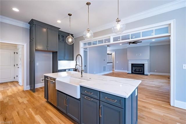 1964 Woodstock Road, Clemmons, NC 27012