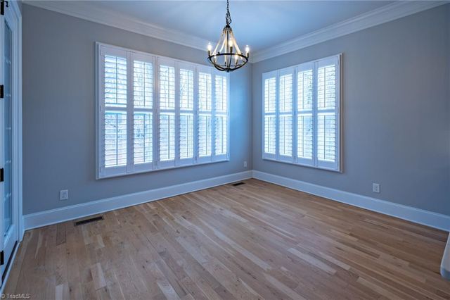 1964 Woodstock Road, Clemmons, NC 27012