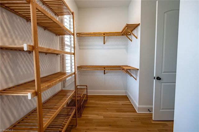 1964 Woodstock Road, Clemmons, NC 27012