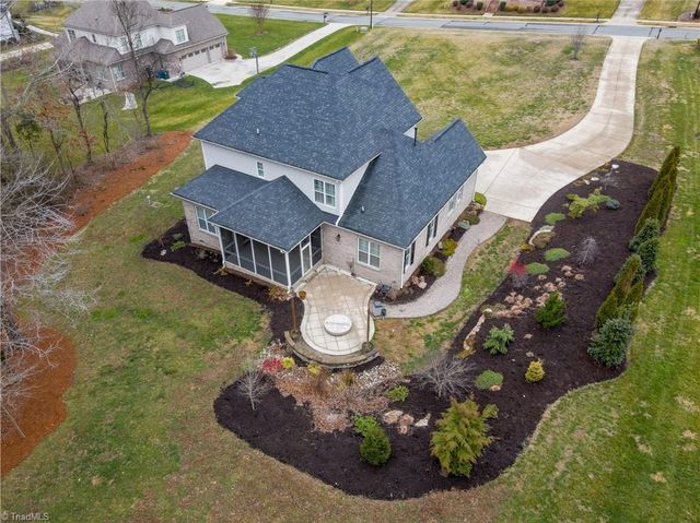 1964 Woodstock Road, Clemmons, NC 27012