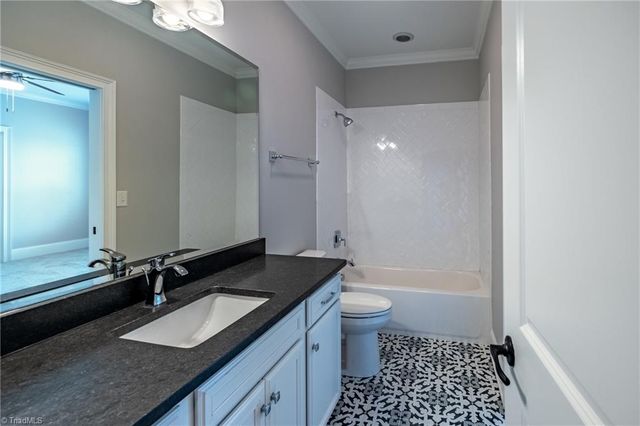 1964 Woodstock Road, Clemmons, NC 27012