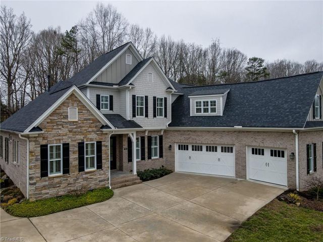 1964 Woodstock Road, Clemmons, NC 27012