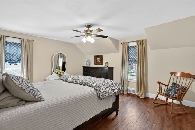 125 Field Rd, Longmeadow, MA 01106