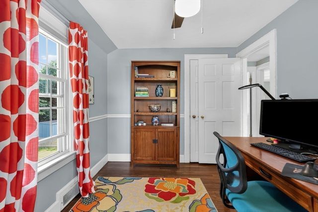 125 Field Rd, Longmeadow, MA 01106