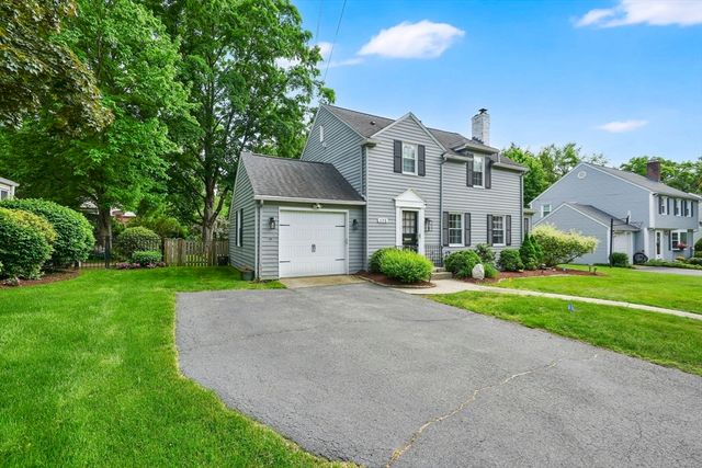 125 Field Rd, Longmeadow, MA 01106