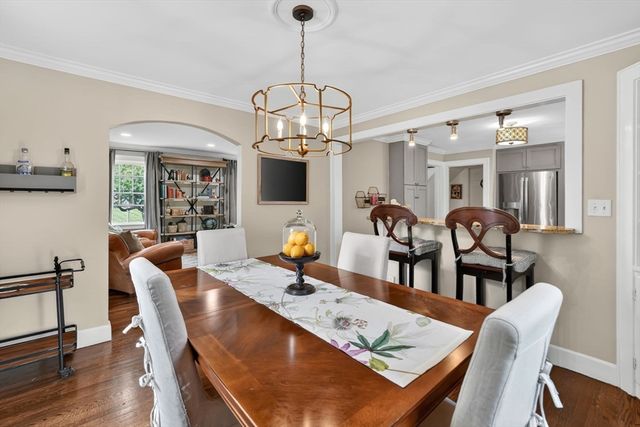 125 Field Rd, Longmeadow, MA 01106