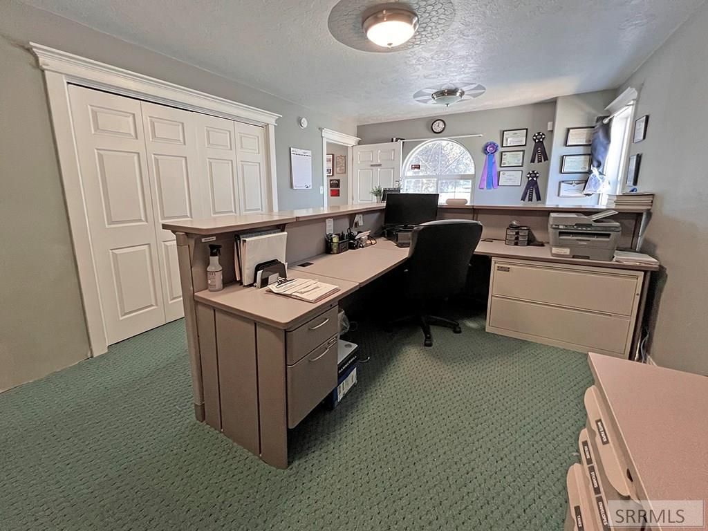 Image 11 of property listing at 15 W Walker Street, Blackfoot, ID 83221