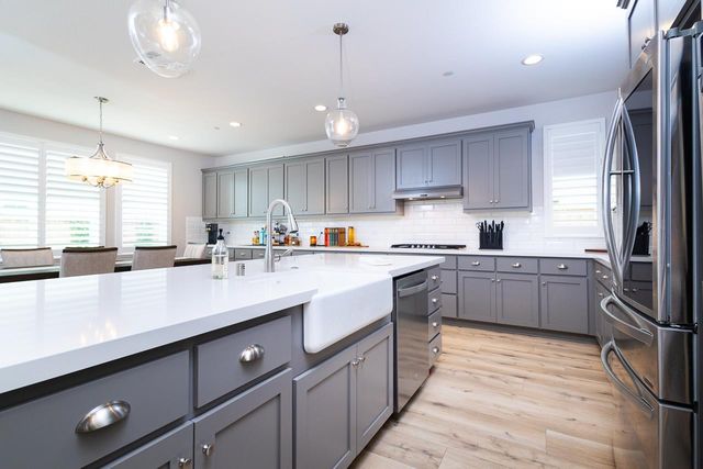 1009 Fence Post Way, Roseville, CA 95747