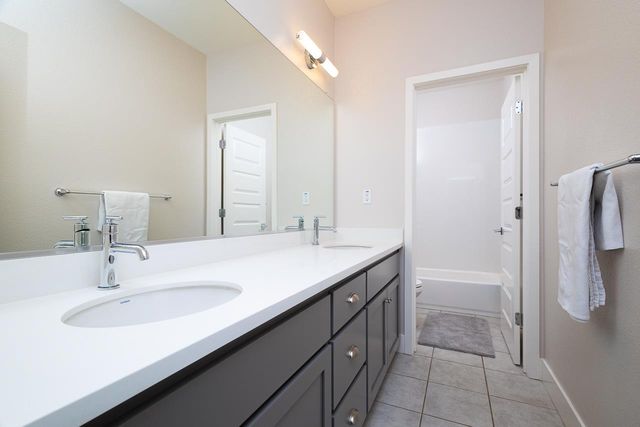 1009 Fence Post Way, Roseville, CA 95747
