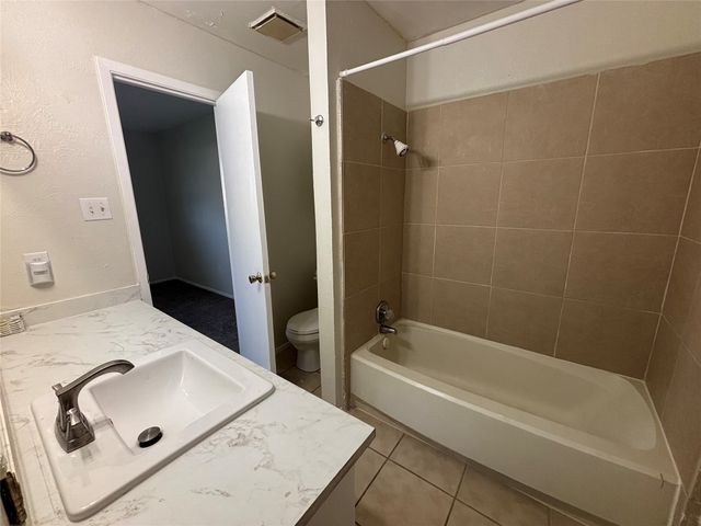 1008 Poplar Street 1008, Benbrook, TX 76126