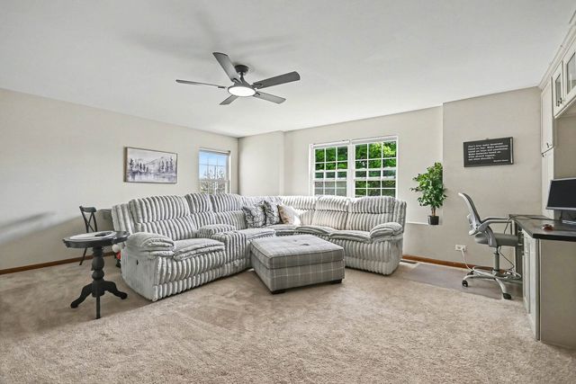 1033 Heron Circle, Joliet, IL 60431
