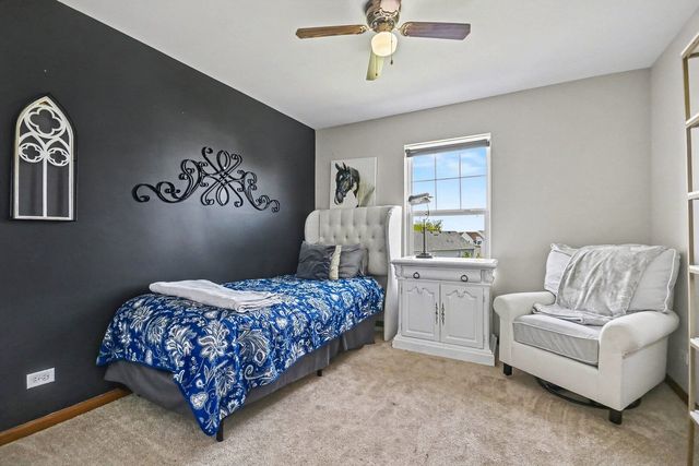 1033 Heron Circle, Joliet, IL 60431