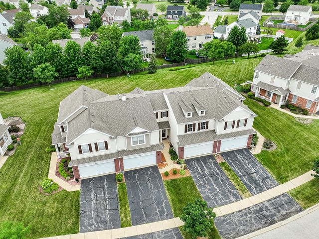 1033 Heron Circle, Joliet, IL 60431