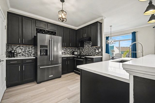 1033 Heron Circle, Joliet, IL 60431