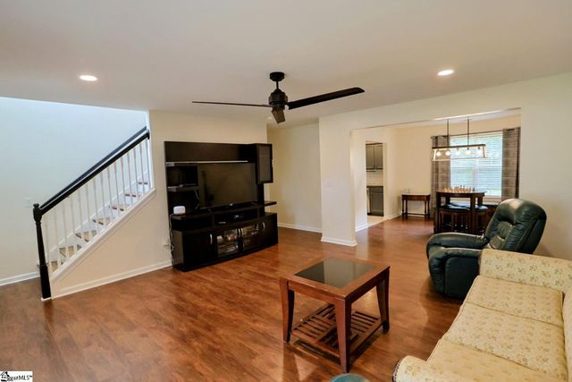 208 Catterick Way, Fountain Inn, SC 29644