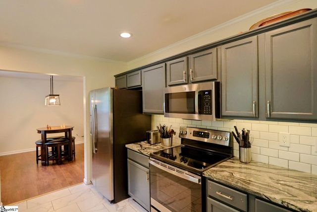 208 Catterick Way, Fountain Inn, SC 29644