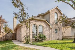 569 Continental Drive, Lewisville, TX 75067