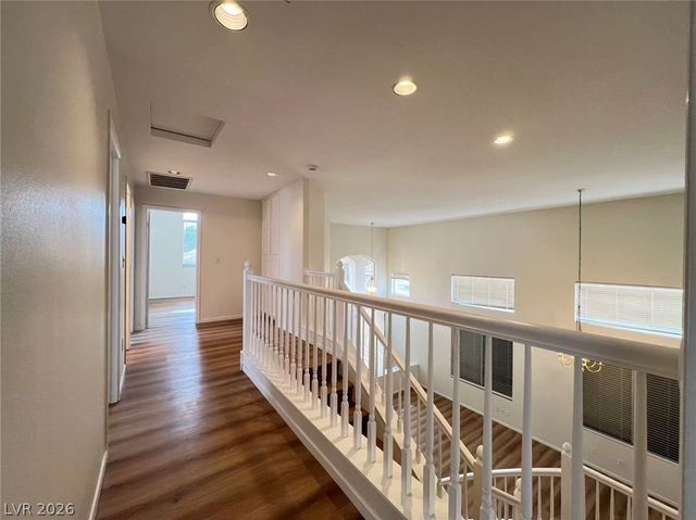 828 Cambridge Cross Place, Las Vegas, NV 89144