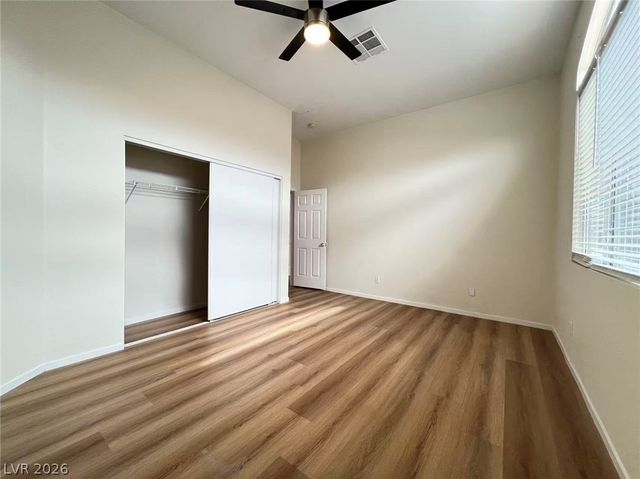 828 Cambridge Cross Place, Las Vegas, NV 89144