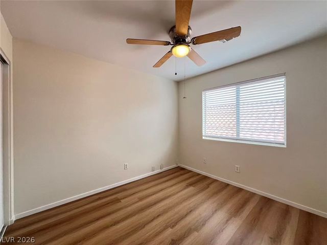 828 Cambridge Cross Place, Las Vegas, NV 89144