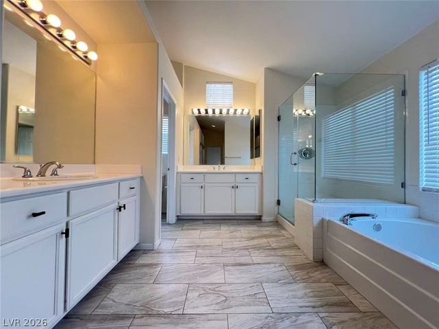 828 Cambridge Cross Place, Las Vegas, NV 89144