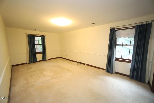 110 Overview Lane, Cary, NC 27511