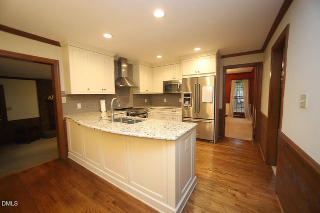 110 Overview Lane, Cary, NC 27511