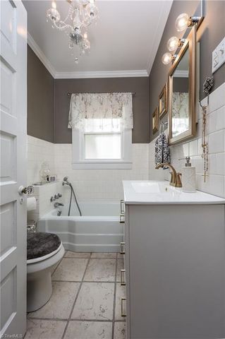 271 N Main Street, Denton, NC 27239