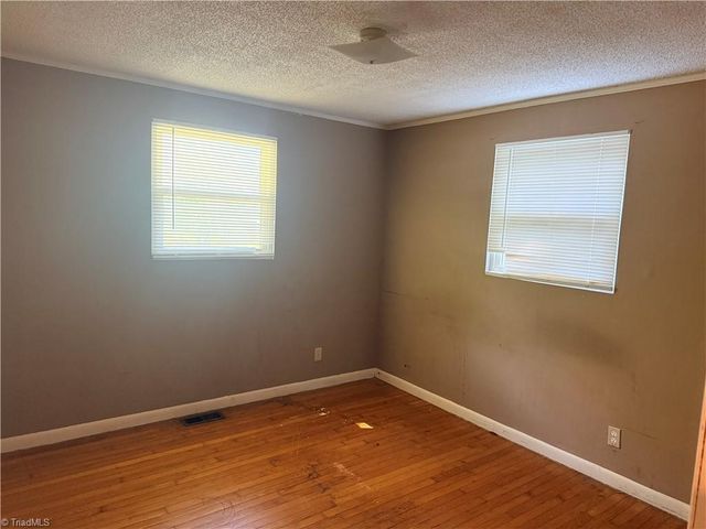 386 Otis Brown Drive, North Wilkesboro, NC 28659