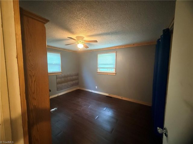 386 Otis Brown Drive, North Wilkesboro, NC 28659